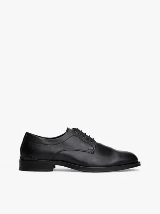 Derby-Schuh aus Leder mit Einsätzen