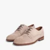 Derby-Schuh aus Wildleder Derby-Schuh aus Wildleder