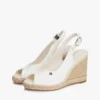 Espadrille-Sandale mit Keilabsatz und Fersenriemen