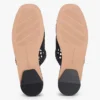 Flache Pantolette mit offenem Gewebe Flache Pantolette mit offenem Gewebe
