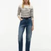 Gestreifter Pullover mit U-Boot-Ausschnitt Gestreifter Pullover mit U-Boot-Ausschnitt