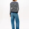 Gestreifter Pullover mit V-Ausschnitt Gestreifter Pullover mit V-Ausschnitt