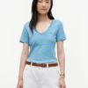 Gestreiftes „Favorite“-T-Shirt mit V-Ausschnitt