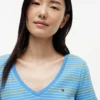 Gestreiftes „Favorite“-T-Shirt mit V-Ausschnitt