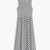 Gestreiftes, gerafftes Maxikleid aus Crêpe Gestreiftes, gerafftes Maxikleid aus Crêpe