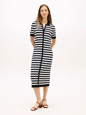 Gestreiftes, leichtes Polo-Strickkleid
