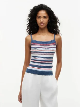 Gestricktes Tanktop mit Zopfmuster