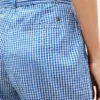 Gingham-Seersucker-Hose mit Gürtel und konischem Schnitt Gingham-Seersucker-Hose mit Gürtel und konischem Schnitt