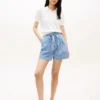 Gingham-Seersucker-Shorts mit Gürtel Gingham-Seersucker-Shorts mit Gürtel