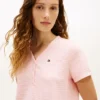 Henley-T-Shirt & Shorts-Schlafanzug Henley-T-Shirt & Shorts-Schlafanzug