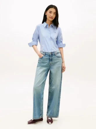 Hoch taillierte Jeans mit weitem Bein