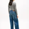 Hoch taillierte Jeans mit weitem Bein Hoch taillierte Jeans mit weitem Bein