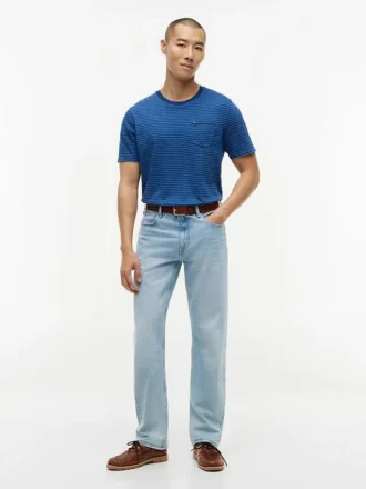 Indigo-gefärbtes gestreiftes T-Shirt mit Tasche