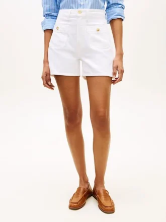Jeansshorts mit Goldknöpfen