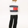 Kinder-Jeansjacke mit Flaggenlogo Kinder-Jeansjacke mit Flaggenlogo