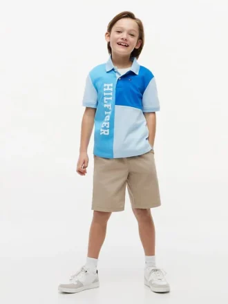 Kinder-Polohemd mit Logo und Farbblock-Design