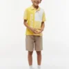 Kinder-Polohemd mit Logo und Farbblock-Design Kinder-Polohemd mit Logo und Farbblock-Design