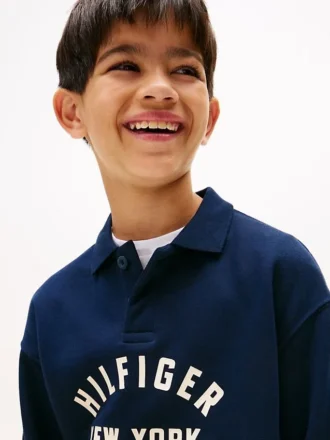 Kinder-Sweatshirt mit Rundhalsausschnitt und Hilfiger-Grafik