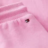 Kinder-Sweatshorts mit tonalen Flaggen Kinder-Sweatshorts mit tonalen Flaggen