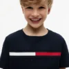 Kinder-T-Shirt mit Flaggenstreifen-Logo Kinder-T-Shirt mit Flaggenstreifen-Logo