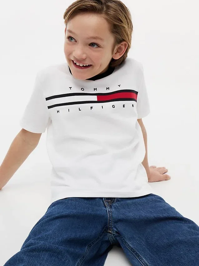 Kinder-T-Shirt mit Flaggenstreifen-Logo Kinder-T-Shirt mit Flaggenstreifen-Logo