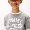 Kinder-T-Shirt mit Varsity-Logo Kinder-T-Shirt mit Varsity-Logo