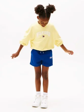 Kindershorts mit gesticktem Logo