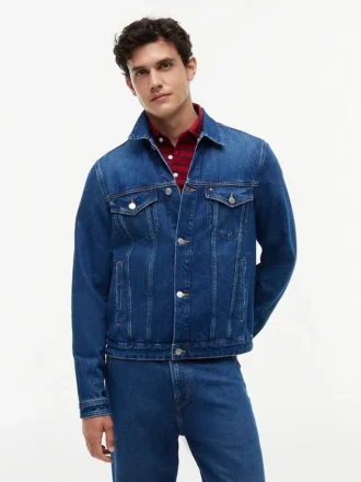 Klassische Jeansjacke