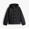 Leichte, wattierte Steppjacke mit Kapuze Leichte, wattierte Steppjacke mit Kapuze