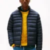 Leichte, zusammenfaltbare Jacke Leichte, zusammenfaltbare Jacke