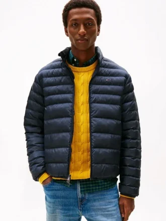 Leichte, zusammenfaltbare Jacke