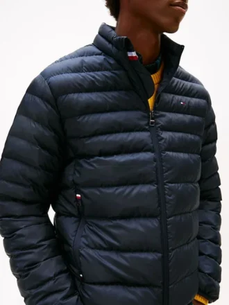 Leichte, zusammenfaltbare Jacke