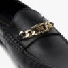 Loafer aus Leder mit Kettenverzierung
