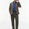 Lässiger Blazer aus stückgefärbtem Leinen Lässiger Blazer aus stückgefärbtem Leinen