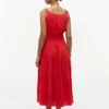 Midi-Kleid aus Seersucker mit Stufen Midi-Kleid aus Seersucker mit Stufen