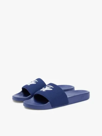 Pool-Slides mit gesticktem Schriftzug-Monogramm