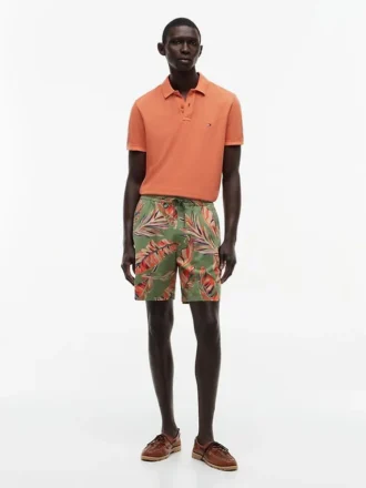 Regular Fit 7″ Shorts mit tropischem Print