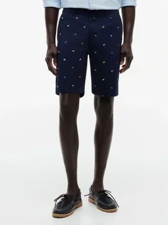 Regular Fit 9″ Shorts mit Segelflaggen-Print