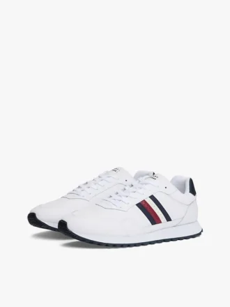 Sneaker aus Ledermix mit charakteristischen Streifen