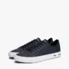 Sneaker aus vulkanisiertem Leder mit Flaggenstreifen