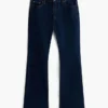 Stretch-Bootcut-Jeans mit mittlerer Leibhöhe Stretch-Bootcut-Jeans mit mittlerer Leibhöhe