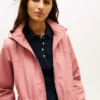 Sturmjacke mit Kapuze
