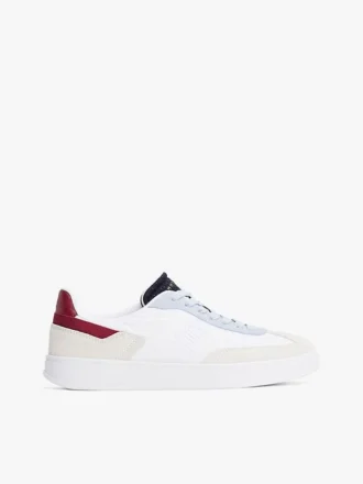 Suede Heritage Sneaker
