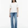 T-Shirt aus verschiedenen Materialien mit Bindeband