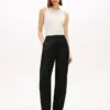 Taillierte Hose aus Leinenmischung Taillierte Hose aus Leinenmischung