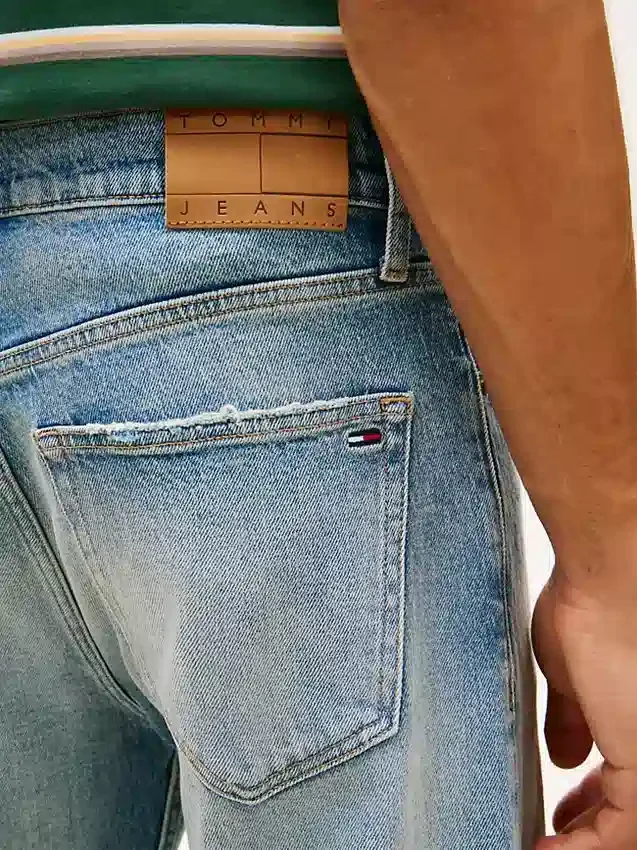 Tommy Jeans Distressed Bootcut Jeans Tommy Jeans Distressed Bootcut Jeans