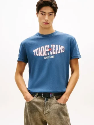 Tommy Jeans T-Shirt mit gewelltem Flaggenlogo