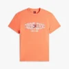 Tommy Jeans T-Shirt mit gewelltem Flaggenlogo Tommy Jeans T-Shirt mit gewelltem Flaggenlogo