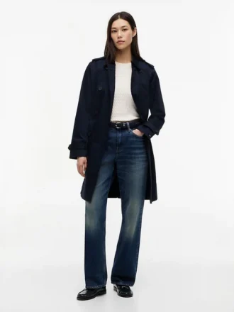 Zweireihiger Trenchcoat mit Gürtel Zweireihiger Trenchcoat mit Gürtel